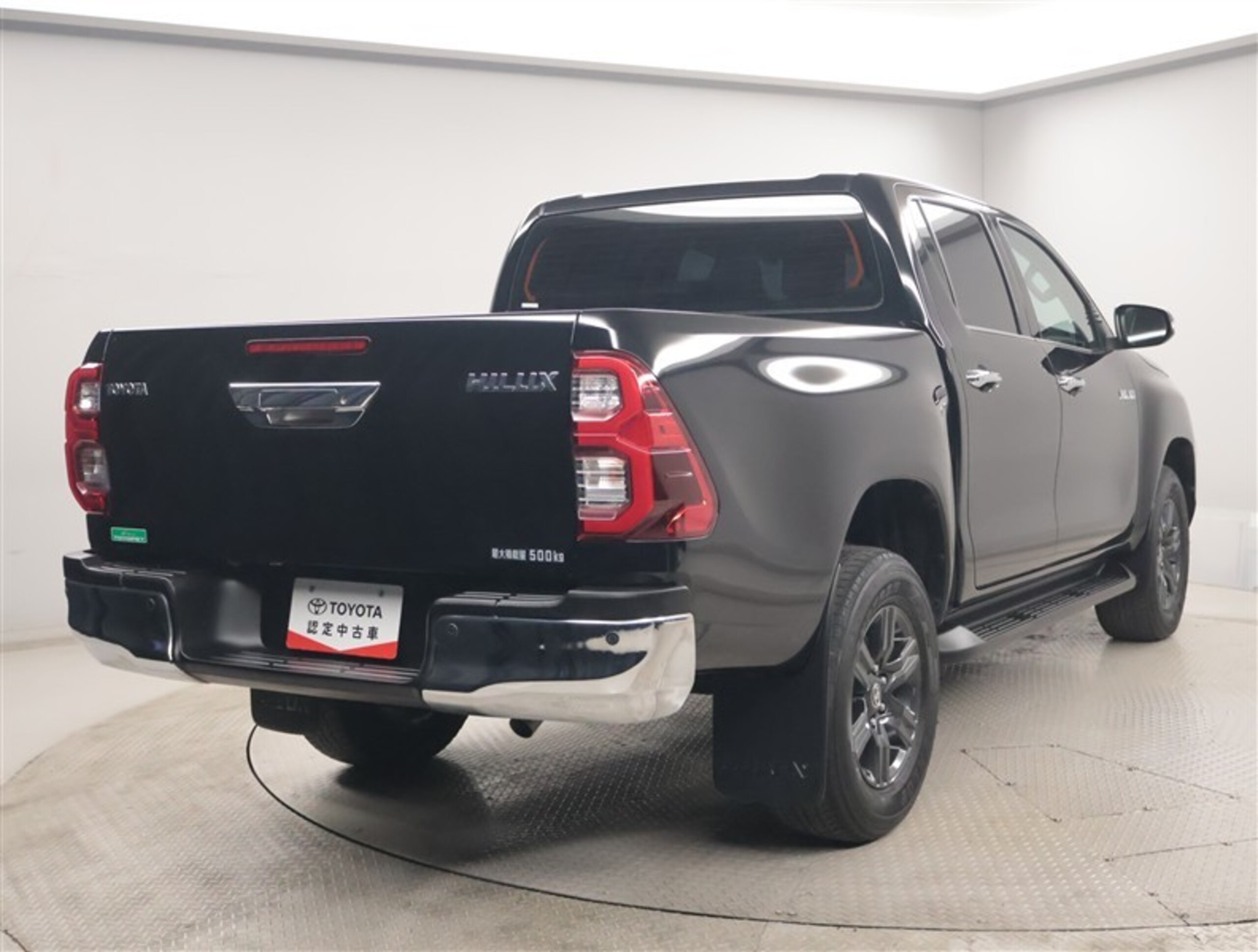 2023 Toyota Hilux — photo 3