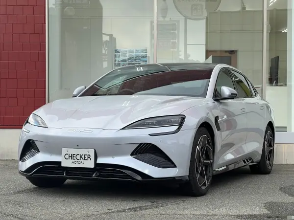 2025 Byd Seal — photo 2