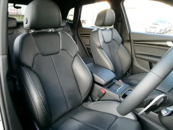 Audi SQ5 3.0 4WD — photo 7