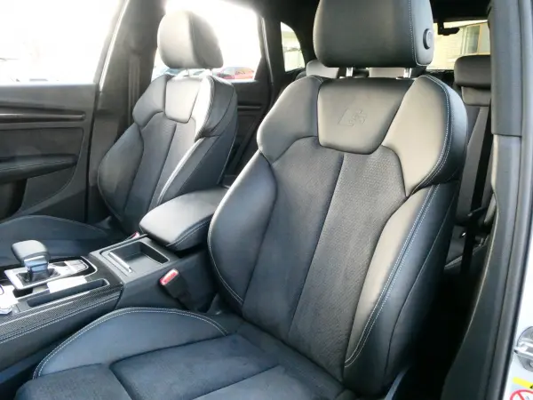 Audi SQ5 3.0 4WD — photo 9