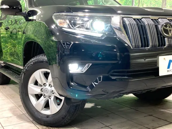 Toyota Land Cruiser Prado 2.7 TX 4WD Sunroof 9-inch BIG-X 7-Seater Safety Sense Radar Cruise Control LED Headlights Auto Lights Auto Air Conditioner Roof Rails Clearance Sonar Genuine 17-inch Alloy ETC Backup Camera Smart Key (Black) — photo 8