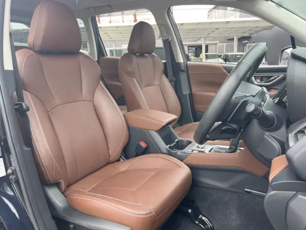 Subaru Forester 2.0 Advance 4WD Sunroof Brown Leather Seats Power Back Door — photo 7