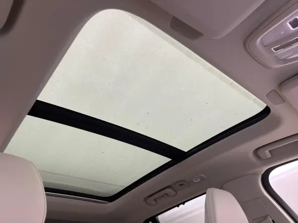 Volvo XC90 Ultimate B6 AWD 4WD Certified Used Car Sunroof Google Model White Leather Seats Harman/Kardon 360° Camera (Crystal White Premium Metallic) — photo 7