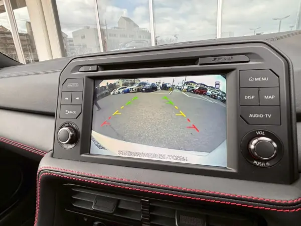 Nissan GT-R 3.8 Black Edition 4WD MY25 Final Model Showroom Display Privacy Glass BOSE Sound Recaro-Style Genuine Leather Seats Genuine Floor Mats Thatcher Anti-Theft System FUJITSUBO Titanium Alloy Muffler RAYS Forged Aluminum Wheels One Owner LED Headlights (Brilliant White Pearl 3 Coat Pearl) — photo 8