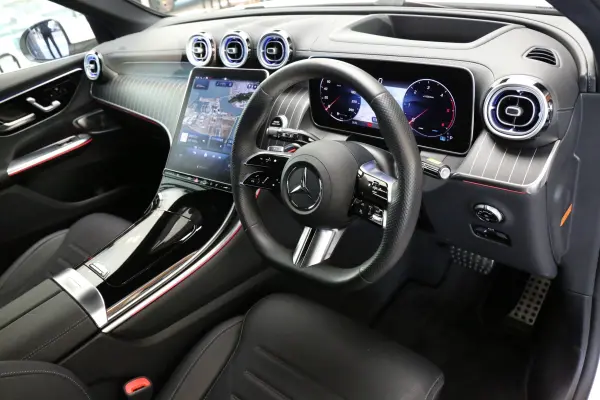 Mercedes-Benz GLC220 d 4MATIC (ISG) AMG Line Package Diesel Turbo 4WD Certified Used Car 2-Year Warranty — photo 9