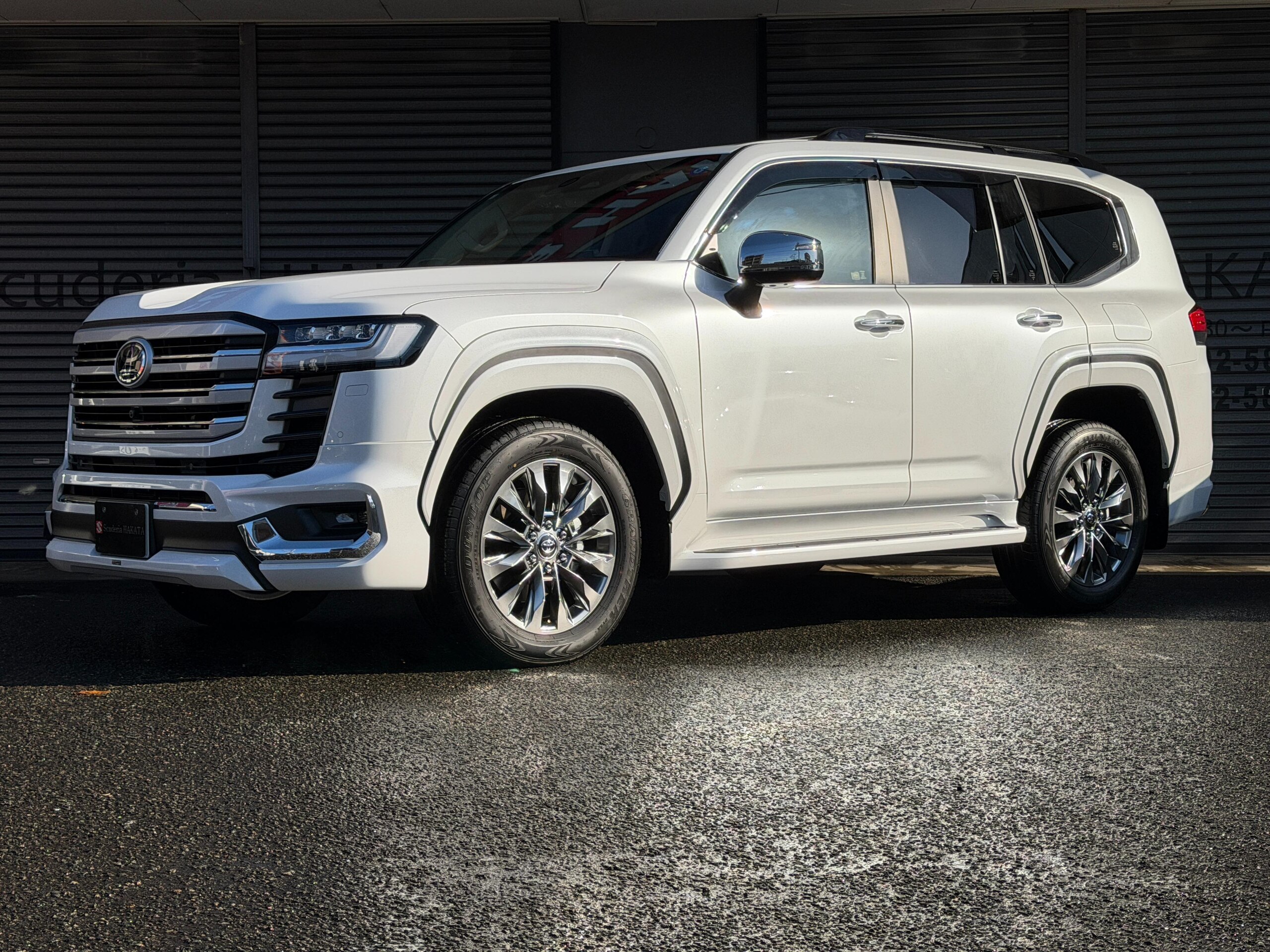 2026 Toyota Landrcuiser 300 — photo 3