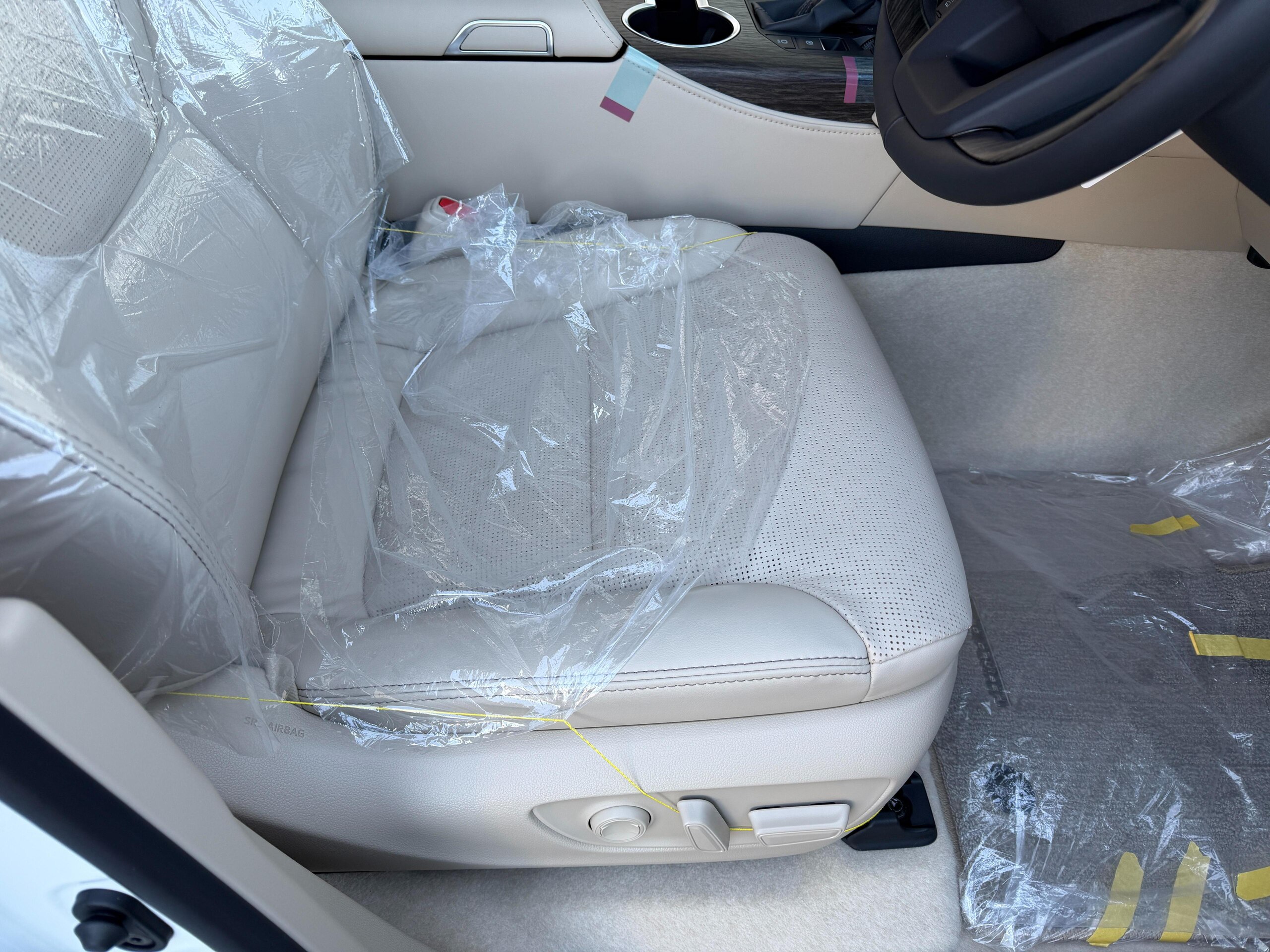 Toyota Land Cruiser 300 3.5 ZX 4WD — photo 8