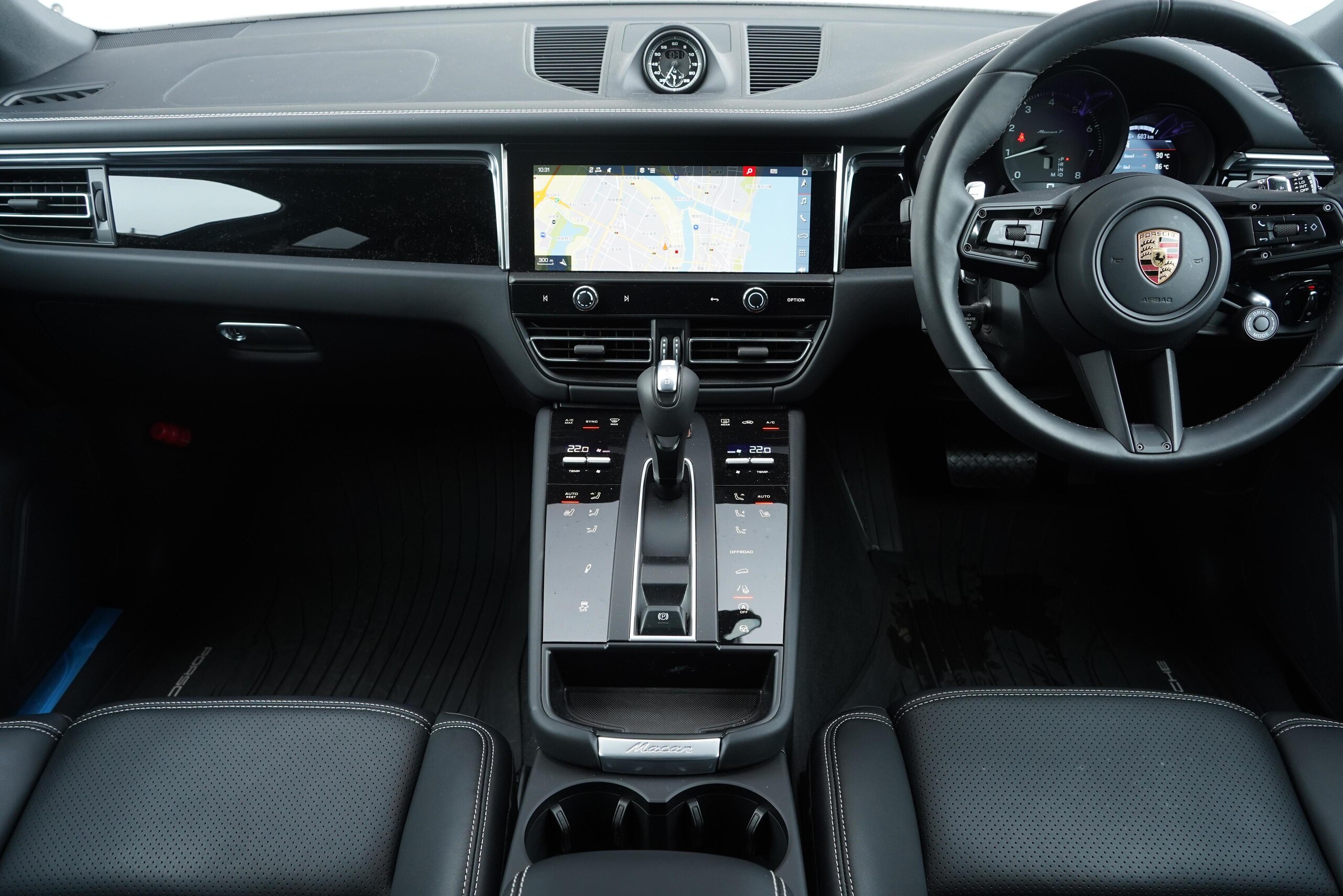 Porsche Macan T PDK 4WD Sport Chrono Package Power Steering+ SR PASM PDLS (Crayon) — photo 7