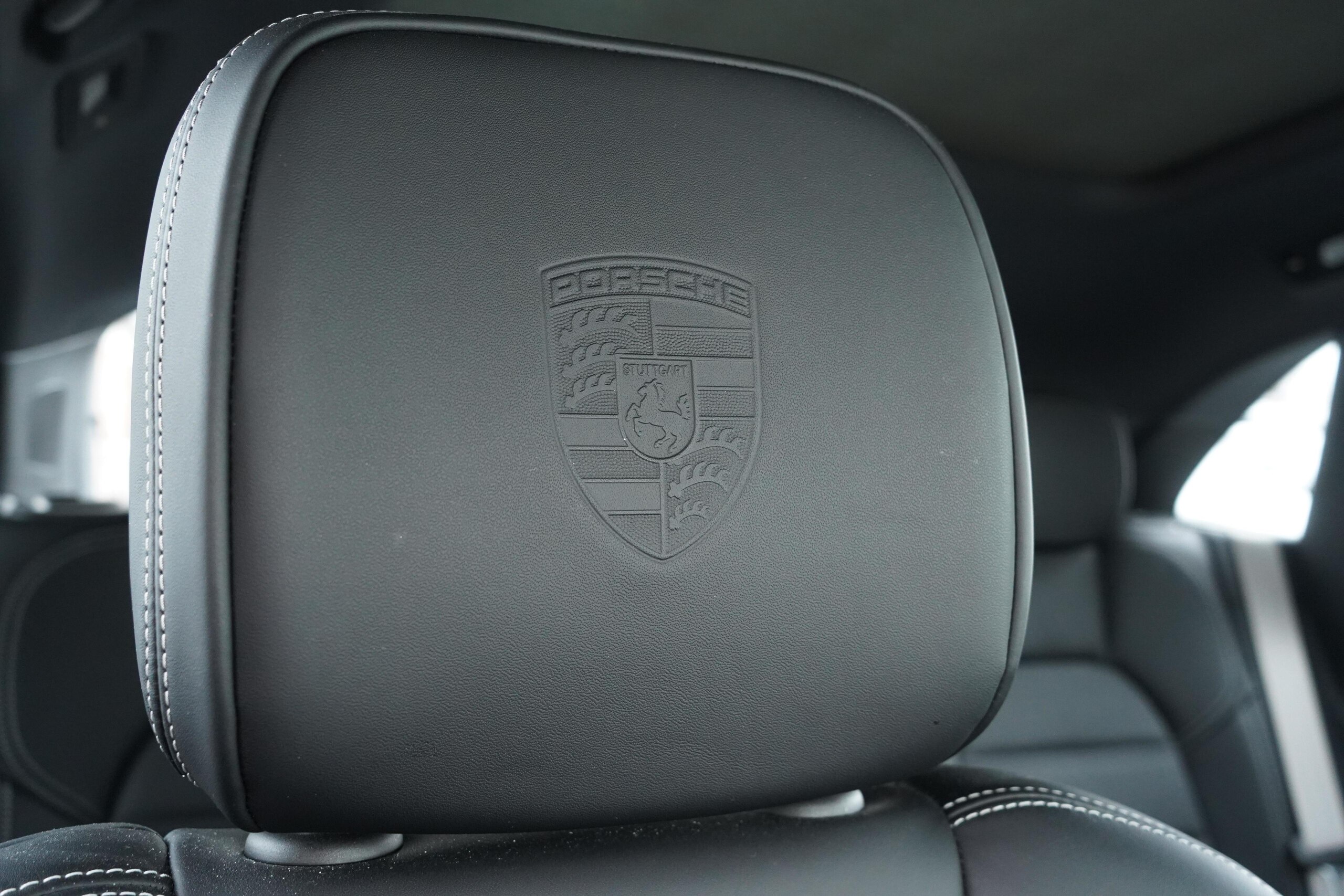 Porsche Macan T PDK 4WD Sport Chrono Package Power Steering+ SR PASM PDLS (Crayon) — photo 9