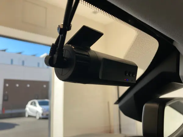 Peugeot 3008 Cross City BlueHDi Diesel Turbo Panorama Sunroof Half Leather Seat Power Seat Seat Heater Display Audio Back Camera ETC Left Side Camera Wireless Charging Front/Rear Dashcam Power Back Door LED Headlamp (Artens Gray) — photo 8