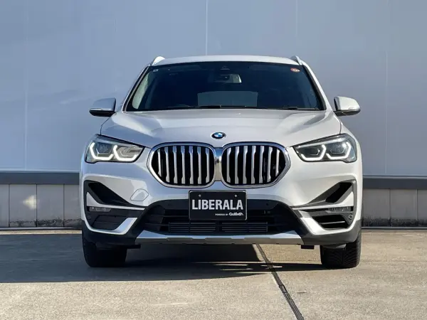 BMW X1 sDrive 18i xLine DCT Comfort Package Electric Rear Gate Backup Camera LED Headlights Collision Mitigation ACC Smart Key ETC Active Cruise Control P-Seat Parking Assist Bluetooth Genuine Navi Intelligent Safety (Mineral White Metallic) — photo 9