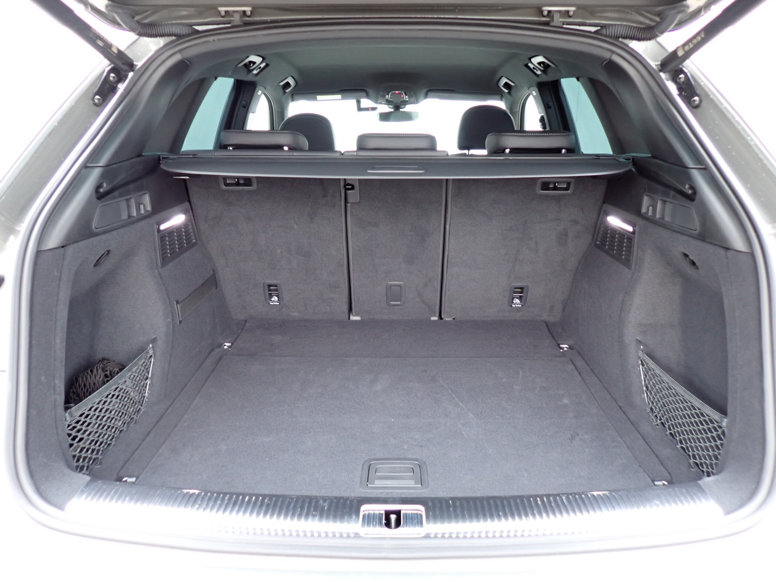 Audi Q5 40 TDI Quattro S Line Diesel Turbo 4WD — photo 8