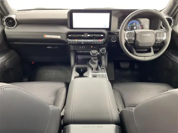 2025 Land Cruiser 250 — photo 2