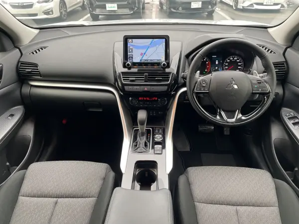 2024 Mitsubishi Eclipse Cross — photo 2