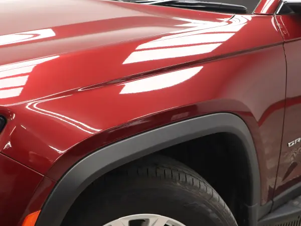2023 Jeep Grand Cherokee — photo 2