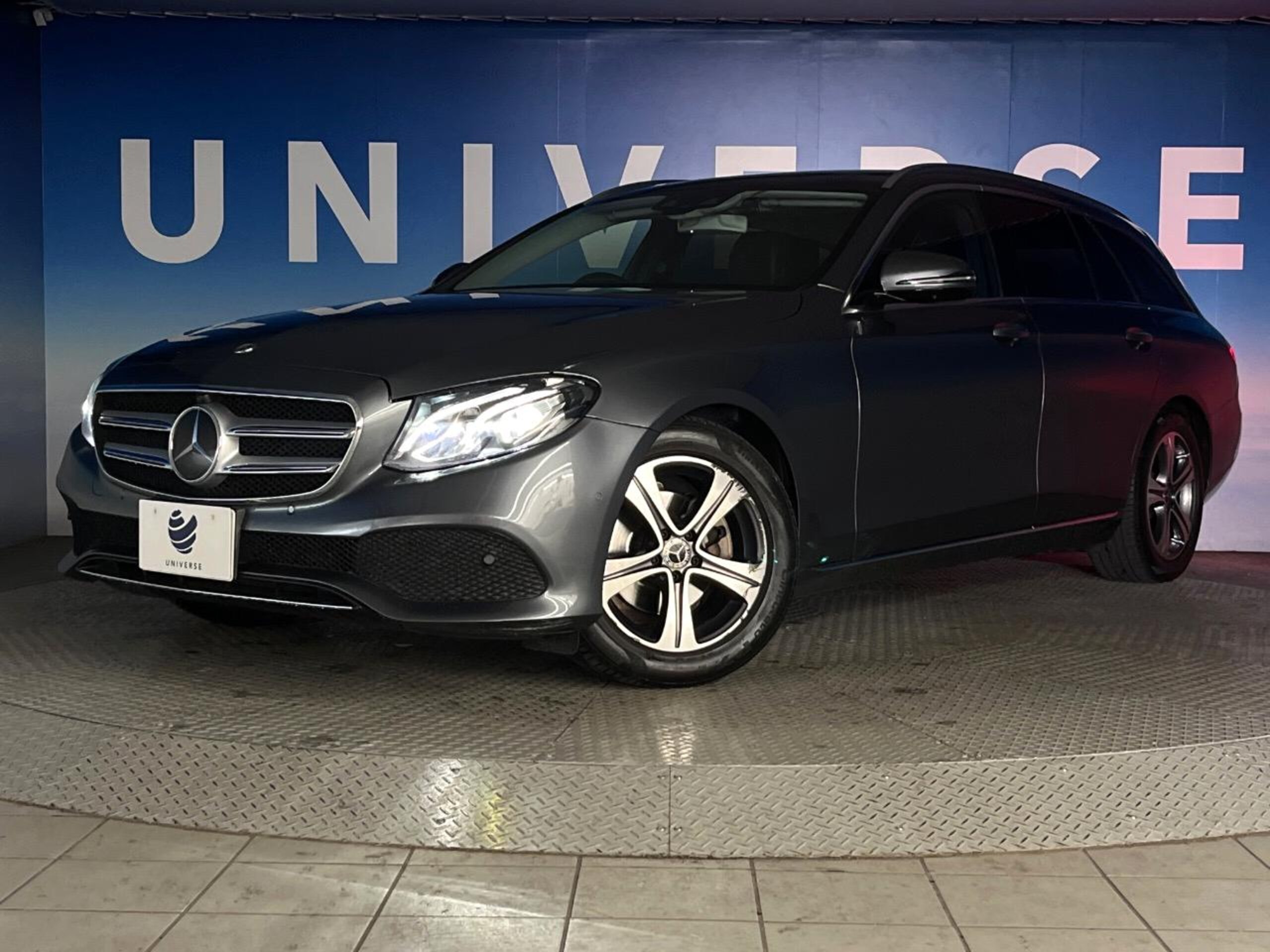 Mercedes-Benz E-Class Wagon E200 Avantgarde (BSG) Exclusive Package — photo 8