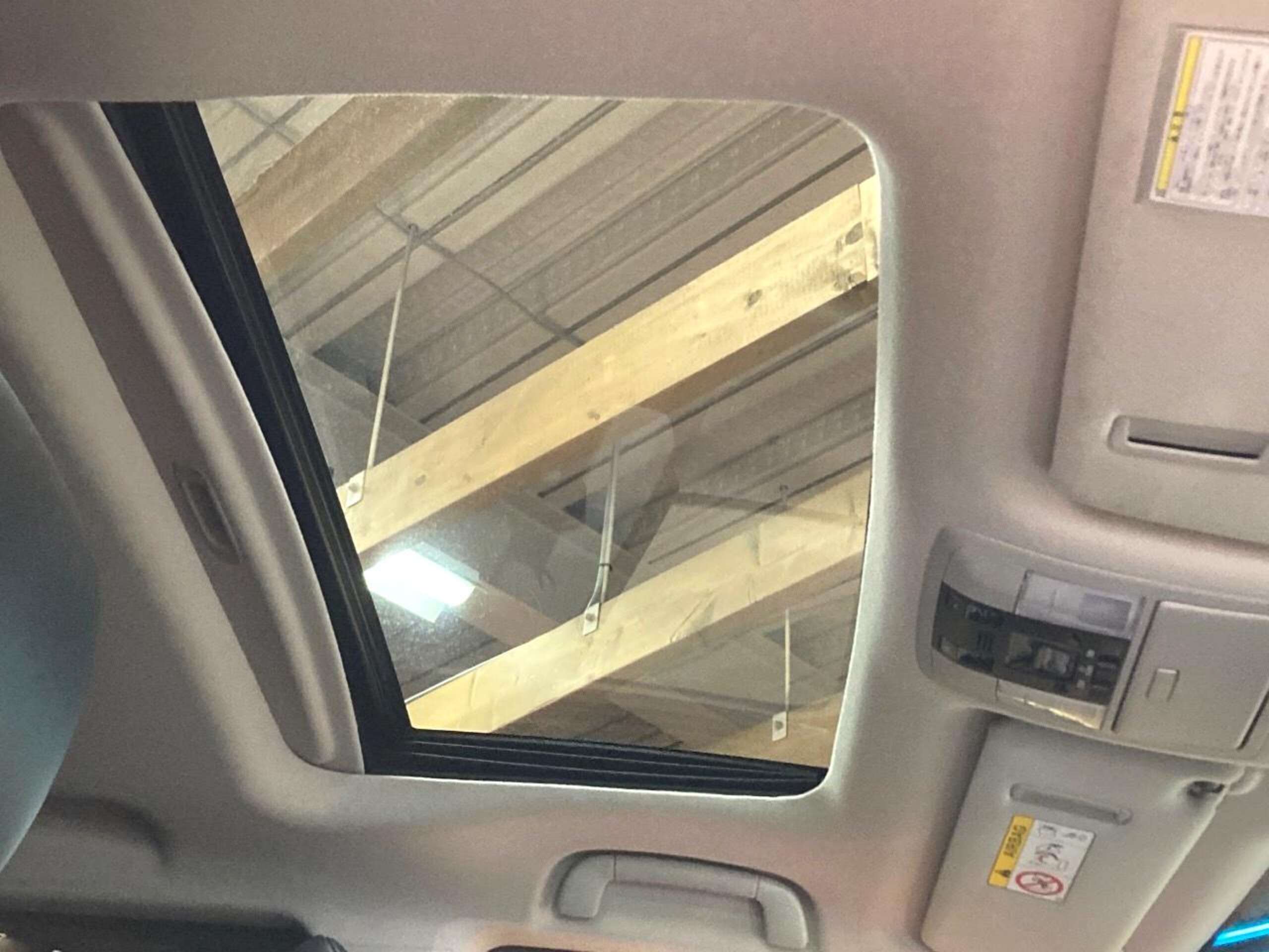 2022 Toyota Land Cruiser Prado — photo 3