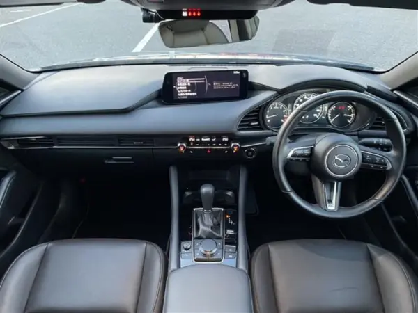 2024 Mazda 3 Fastback — photo 2