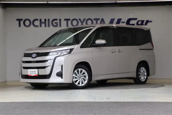 2024 Toyota Noah — photo 1