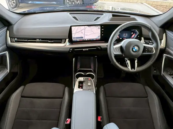 2025 Bmw X1 — photo 2