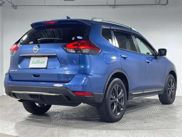 Nissan X-Trail 2.0 20Xi V Selection 2-Row 4WD — photo 9