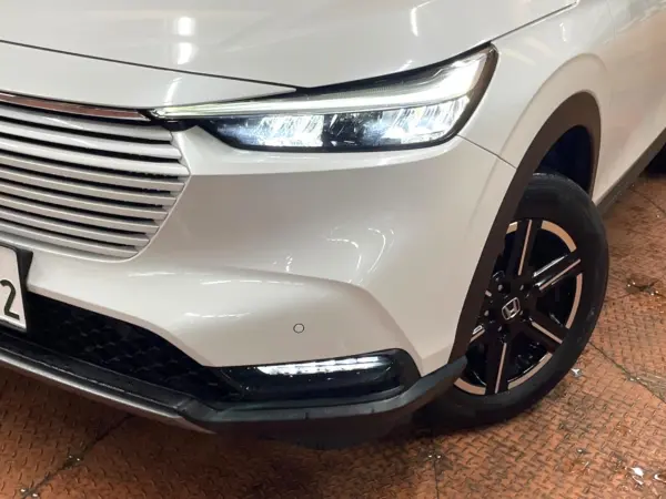 Honda Vezel 1.5 e:HEV X — photo 8