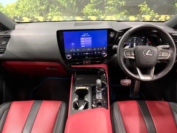 2024 Lexus Nx — photo 2