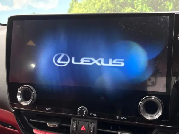 2024 Lexus Nx — photo 3