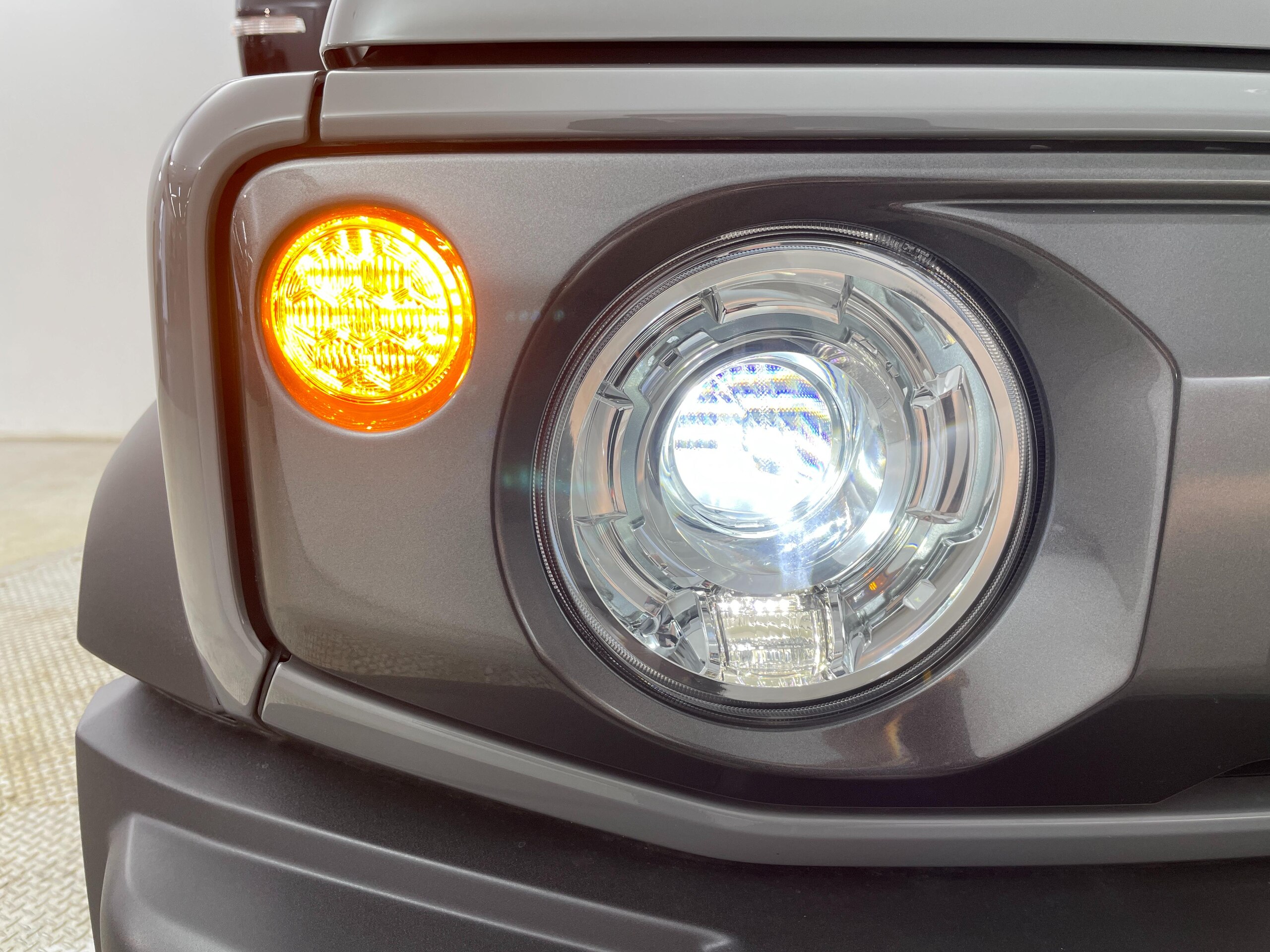 Suzuki Jimny Sierra 1.5 JC 4WD — photo 8