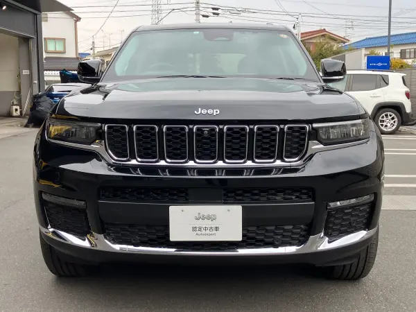 Jeep Grand Cherokee Limited 4WD 18-inch Alloy Wheels Apple CarPlay Lane Keep Assist Blind Spot Monitor Around View Monitor (Diamond Black Crystal) — photo 7