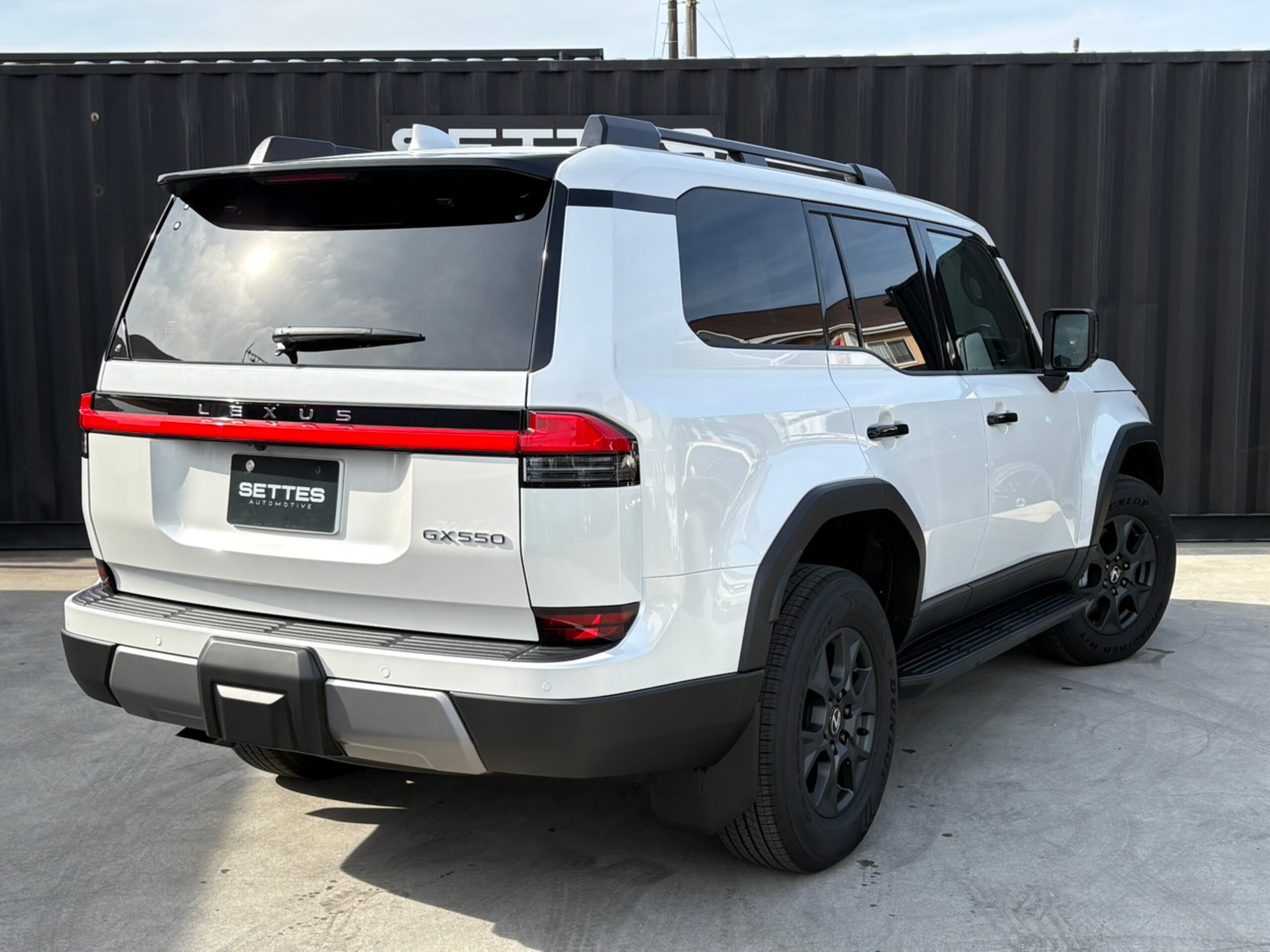 2025 Lexus Gx — photo 3