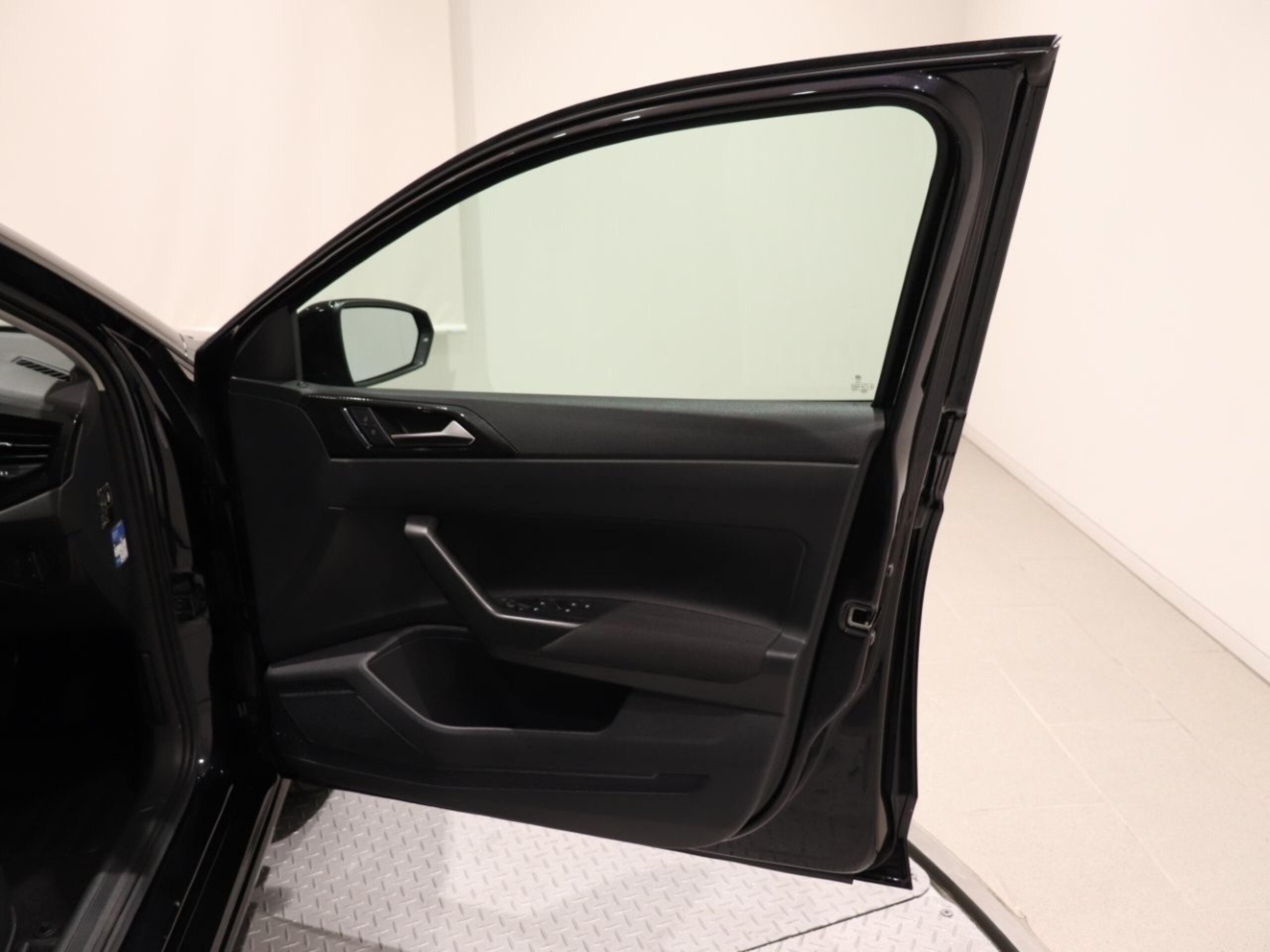 Volkswagen Polo TSI Active Basic with Digital Meter, LED Lights, Rear Camera — photo 8