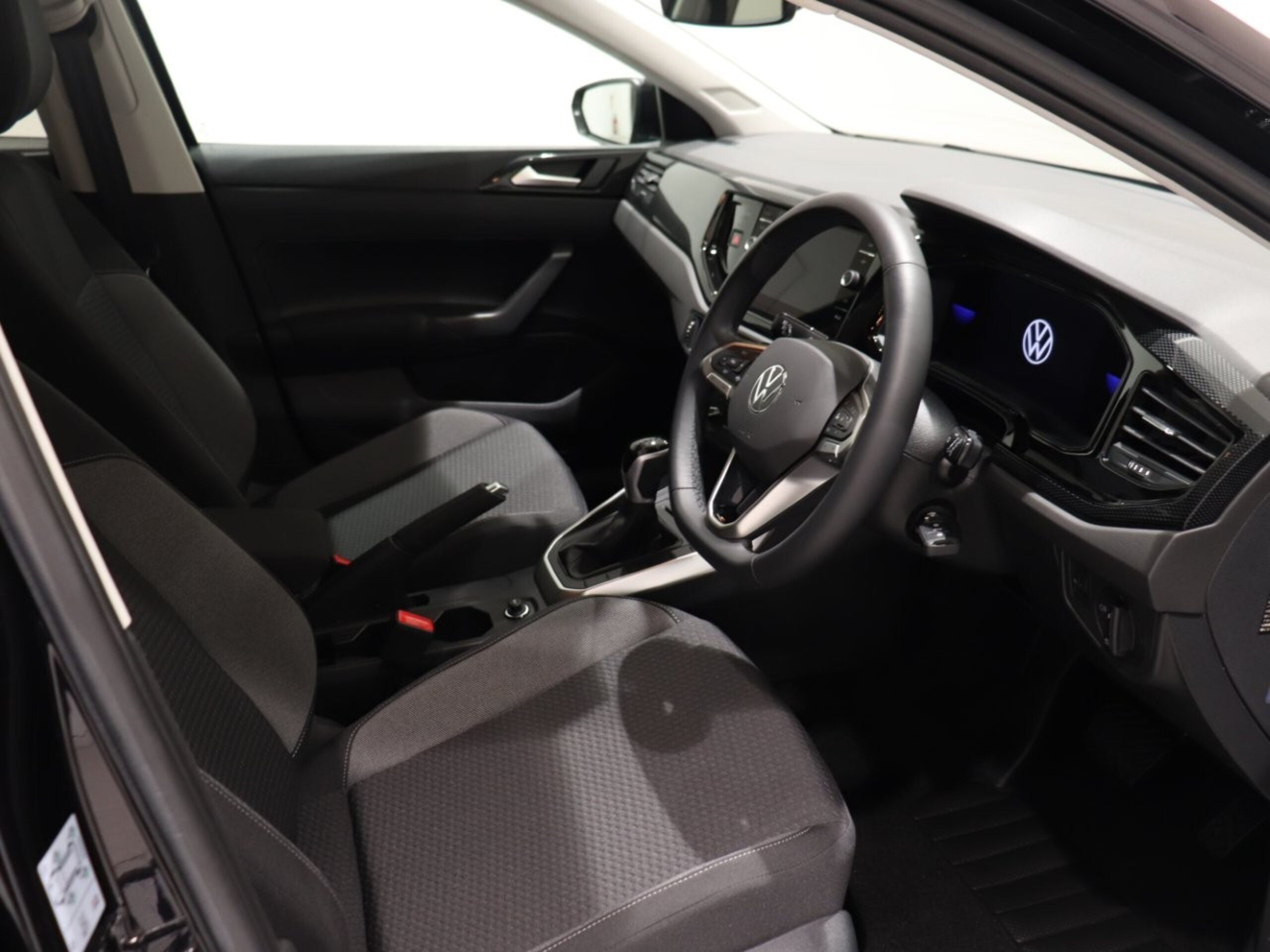 Volkswagen Polo TSI Active Basic with Digital Meter, LED Lights, Rear Camera — photo 9