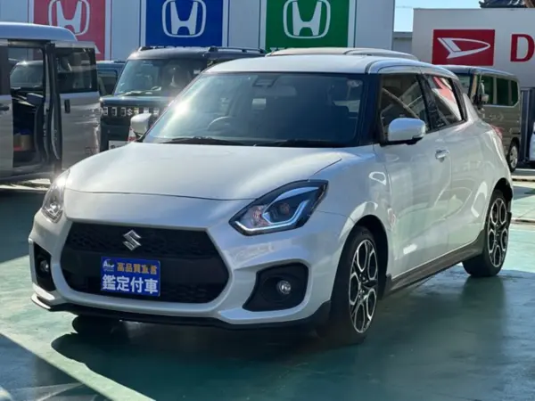 2024 Suzuki Swift — photo 2