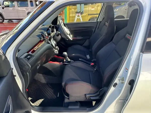 Suzuki Swift Sport 1.4 with Factory Navi TV, 360 Camera, ETC Unit (Pure White Pearl) — photo 7