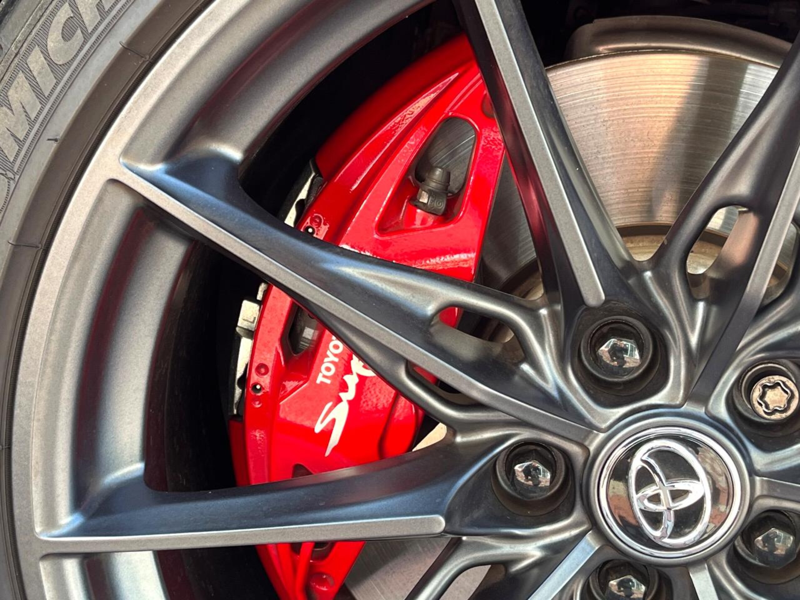 Toyota Supra 3.0 RZ 6MT GR Exhaust HKS Suspension JBL Sound Brembo Heated Seats Black Leather Genuine 19-inch AW Color HUD BSM Pre-Collision System Lane Keep Assist LED Headlights Leather Steering Wheel — photo 8