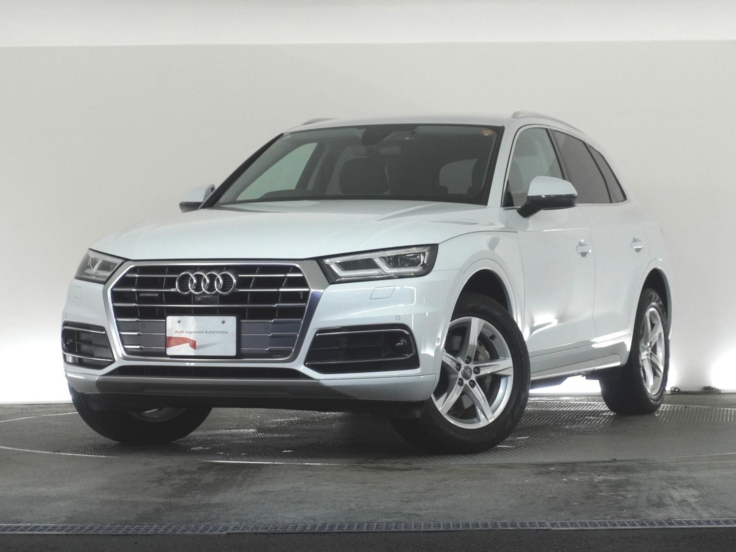Audi Q5 40 TDI Quattro Sport Diesel Turbo 4WD Certified Used Car Assistance Package Matrix LED Headlight Package