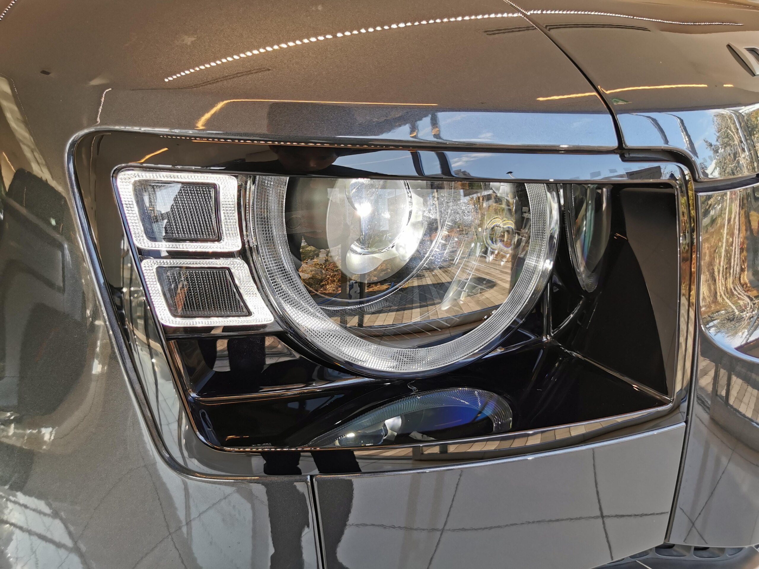 Land Rover Defender 130 X Dynamic SE 3.0L D350 Diesel Turbo 4WD — photo 7