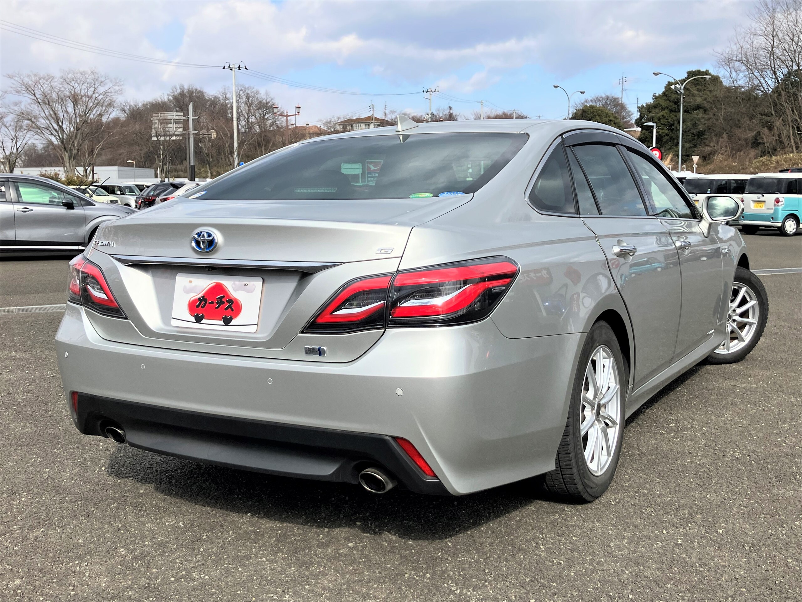 2019 Toyota Crown — photo 3