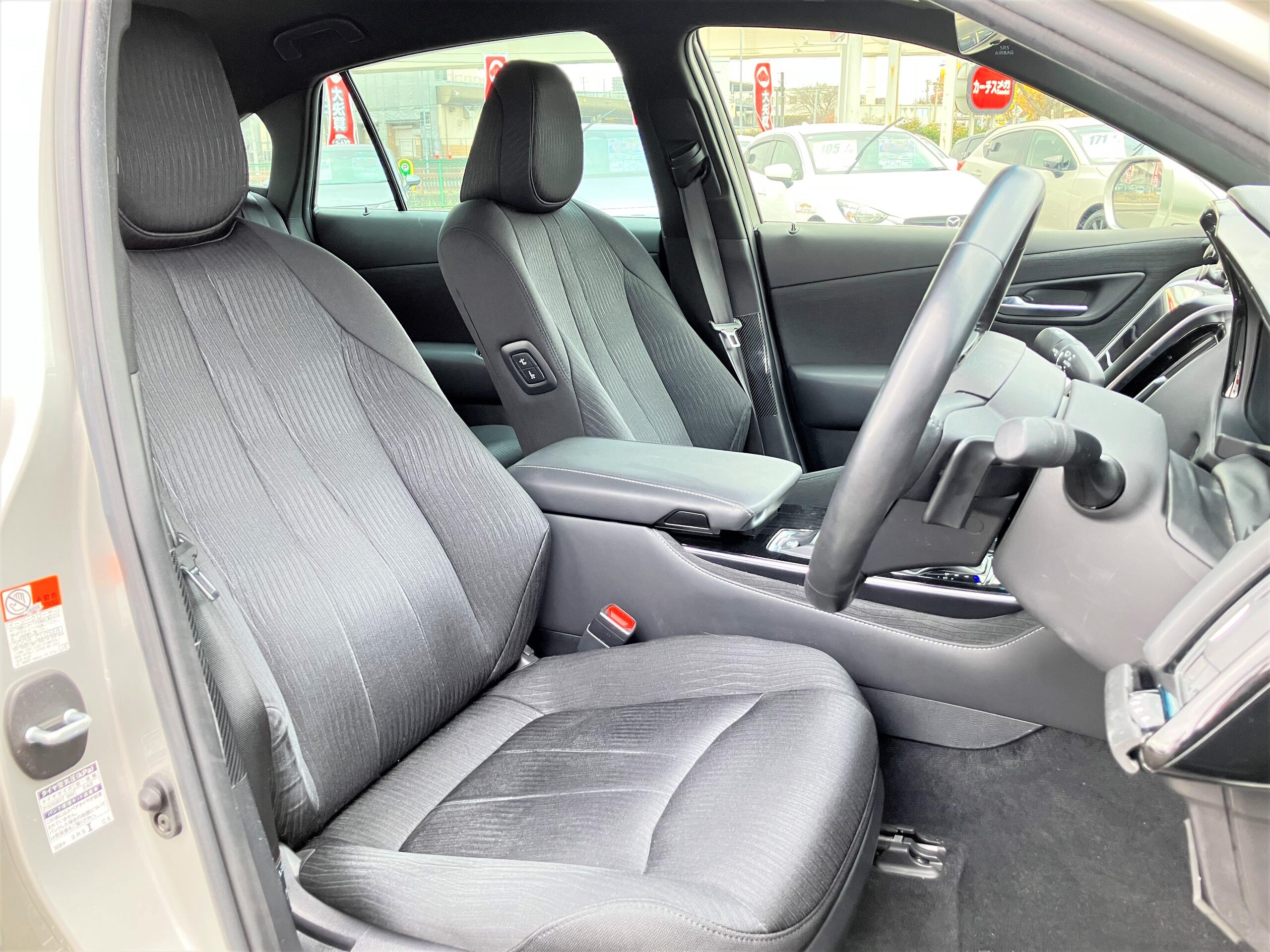 Toyota Crown Hybrid 2.5 G — photo 7