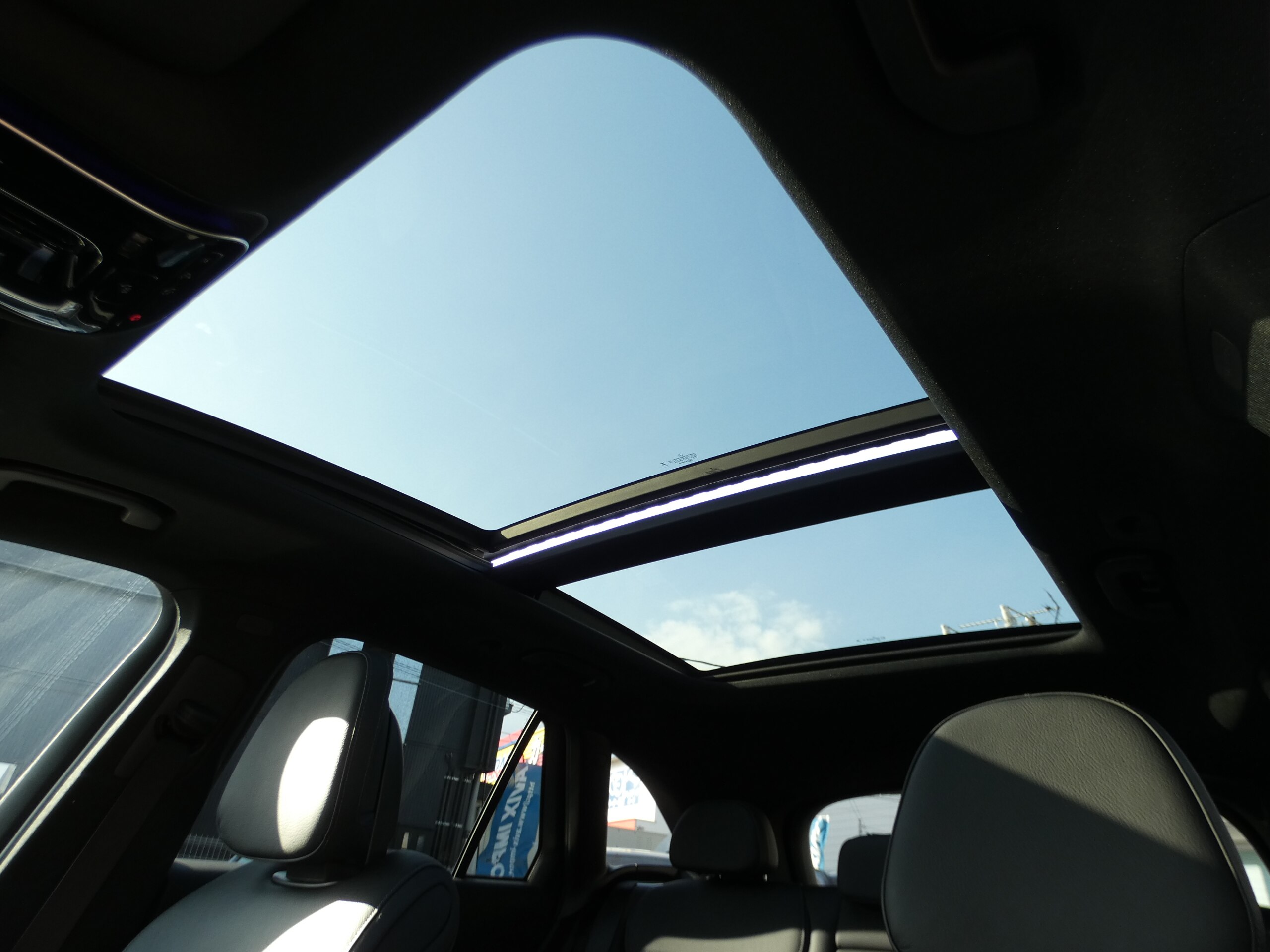 Mercedes-Benz GLC350 e 4MATIC Sport Edition Star 4WD — photo 9