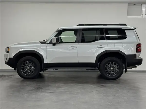 Toyota Land Cruiser 250 2.7 VX 4WD — photo 9