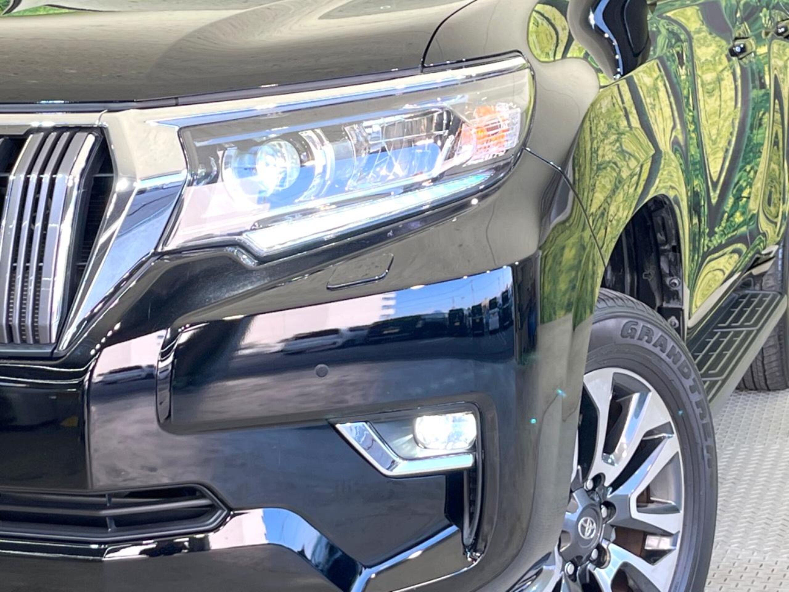 Toyota Land Cruiser Prado 2.7 TX L Package 4WD — photo 8