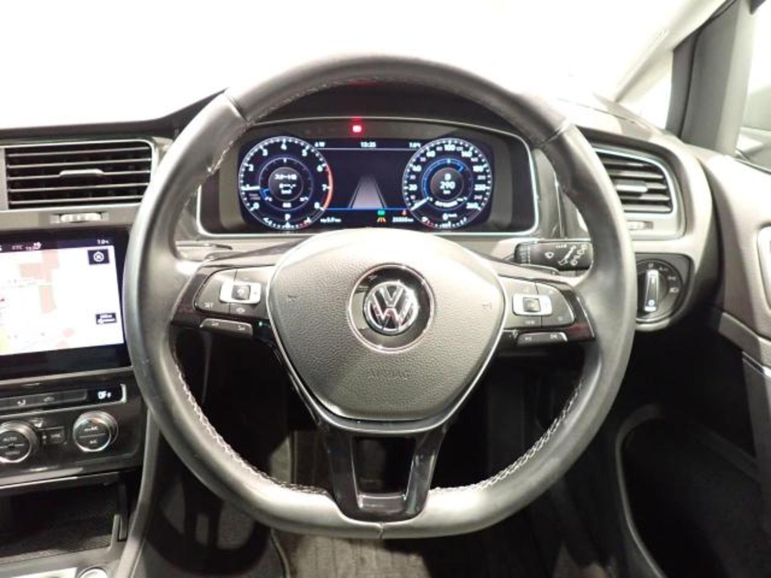 Volkswagen Golf TSI Comfortline Tech Edition Certified Used Car with Manufacturer Warranty — photo 8