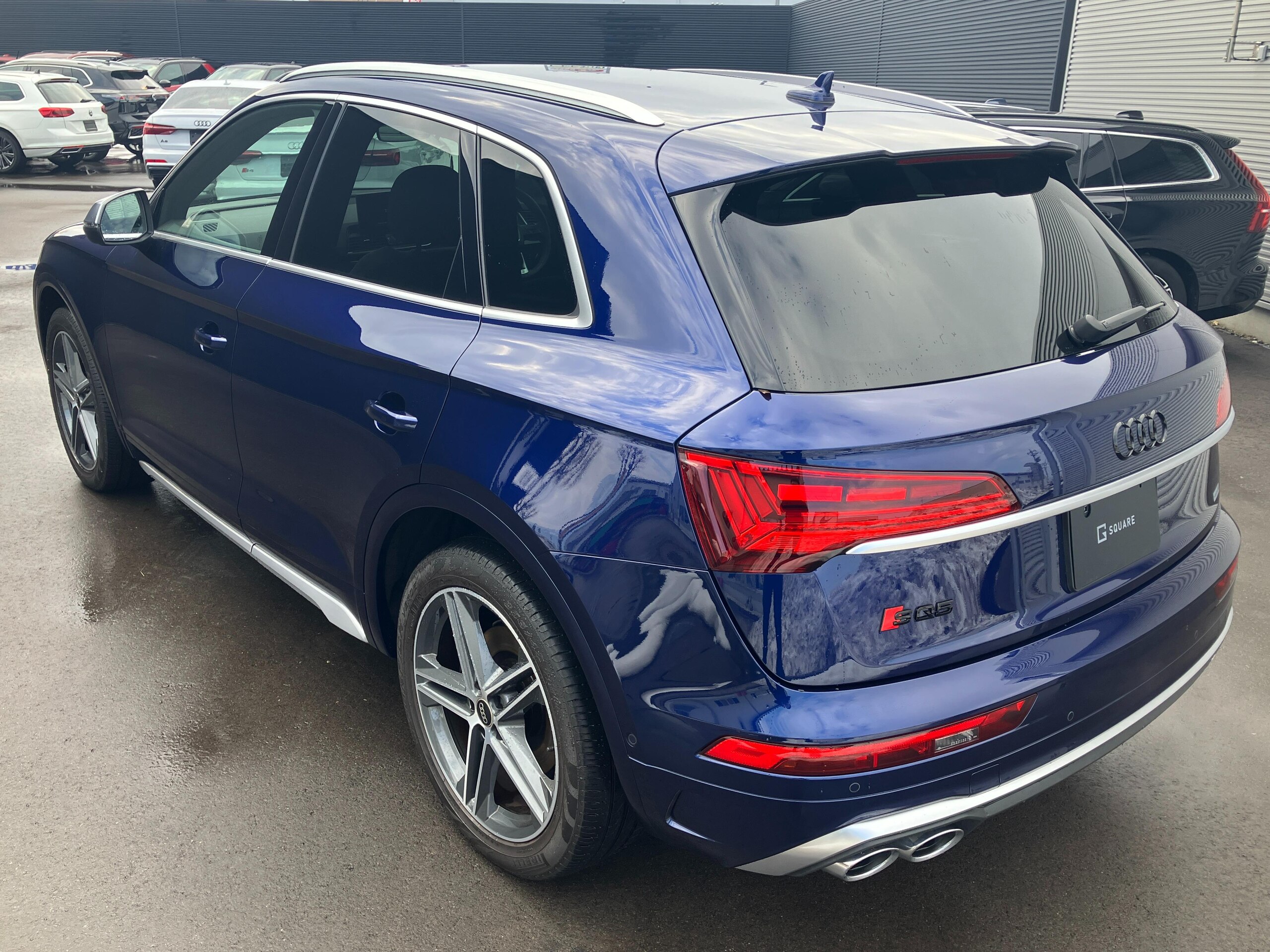 2022 Audi Sq5 — photo 2