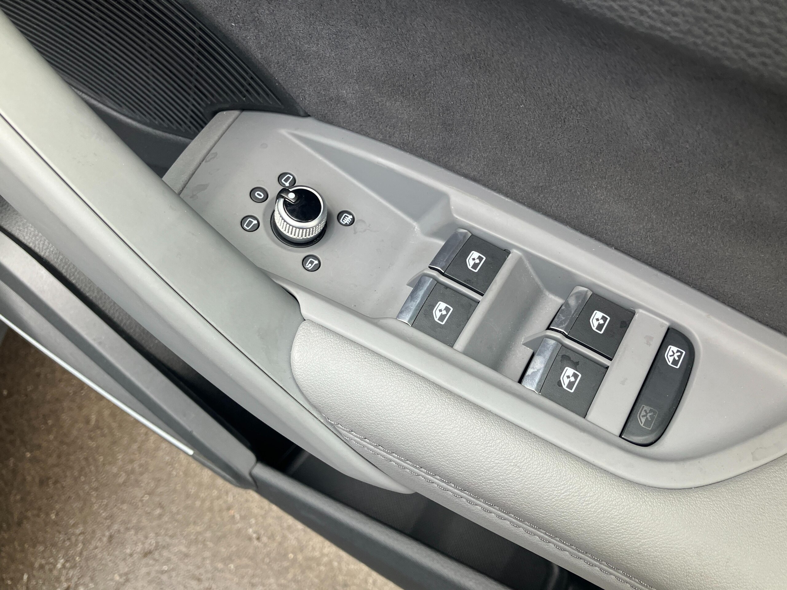 Audi SQ5 3.0 4WD — photo 9