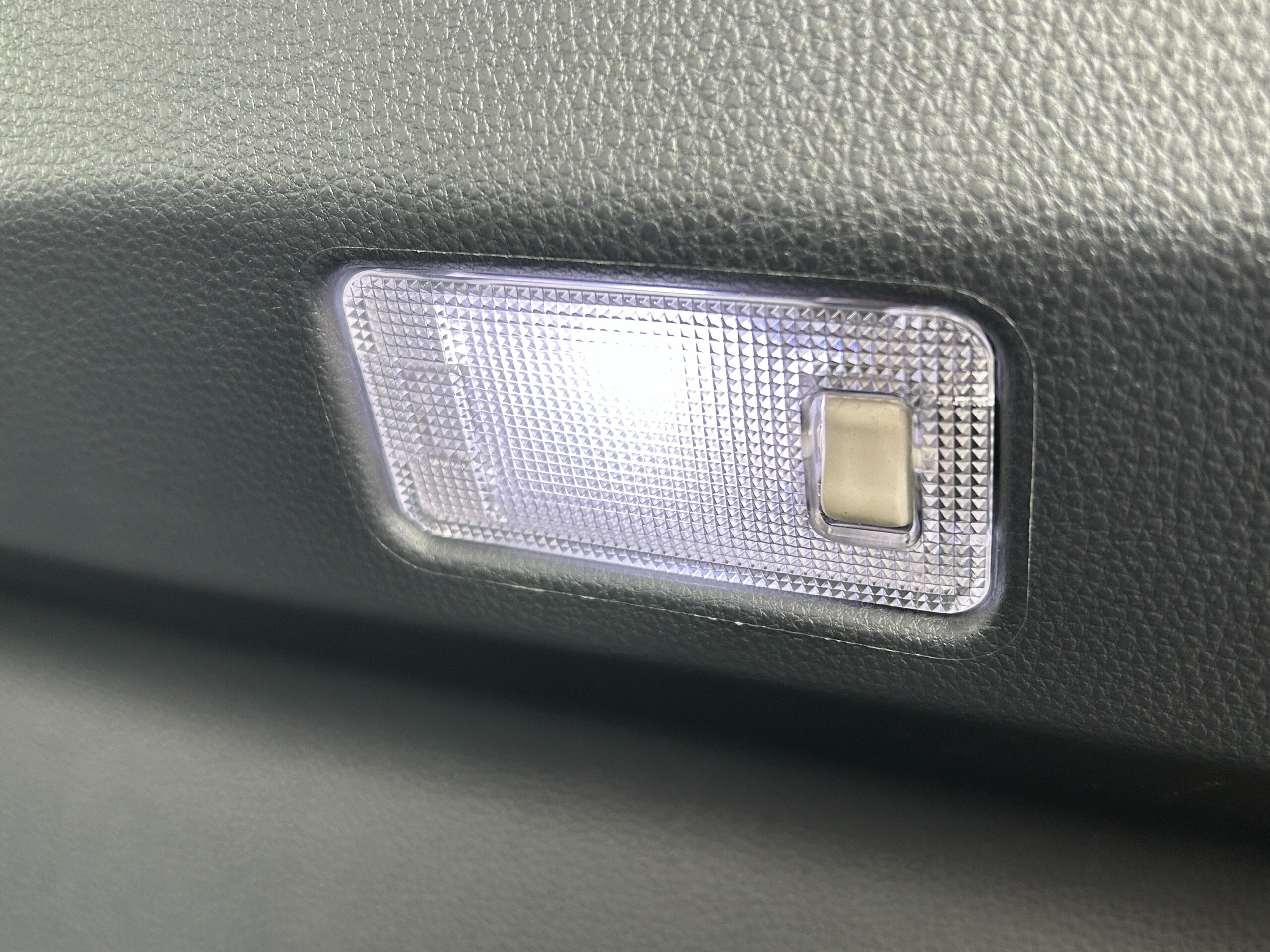 Toyota RAV4 2.0 Adventure Off-Road Package 4WD — photo 9