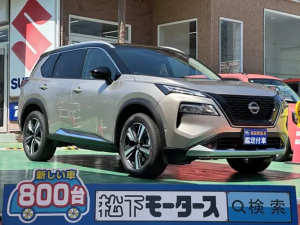 Nissan X-Trail 1.5 G e-4ORCE 4WD with Glass Sunroof, Roof Rails, Genuine Navigation (Shell Blond M/Super Black)