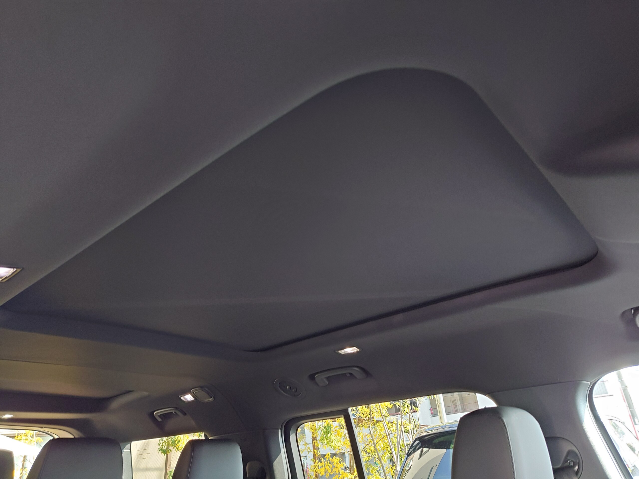 Land Rover Defender 130 X Dynamic SE 3.0L D350 Diesel Turbo 4WD — photo 7