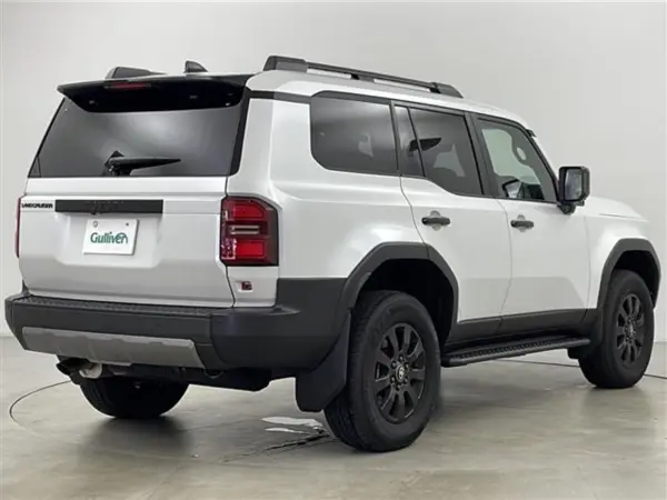 2024 Land Cruiser 250 — photo 3 | Tuminion Kenya